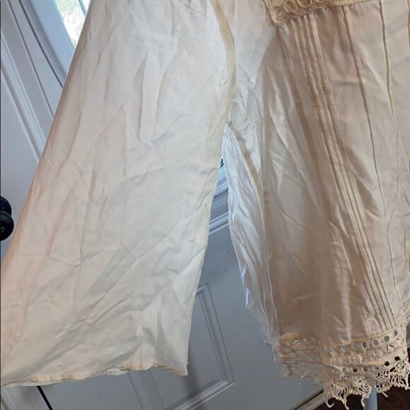 Cream Umgee Embroidered Blouse - Picture 4 of 8